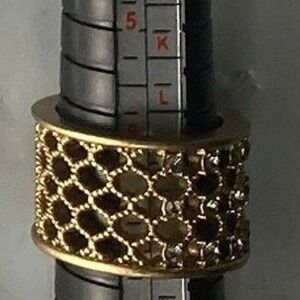 Gold Tone Textured Ring Statement Ring Womens Size 7.5